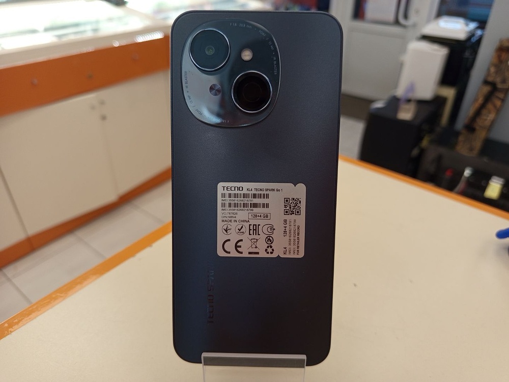 Смартфон Tecno Spark Go1