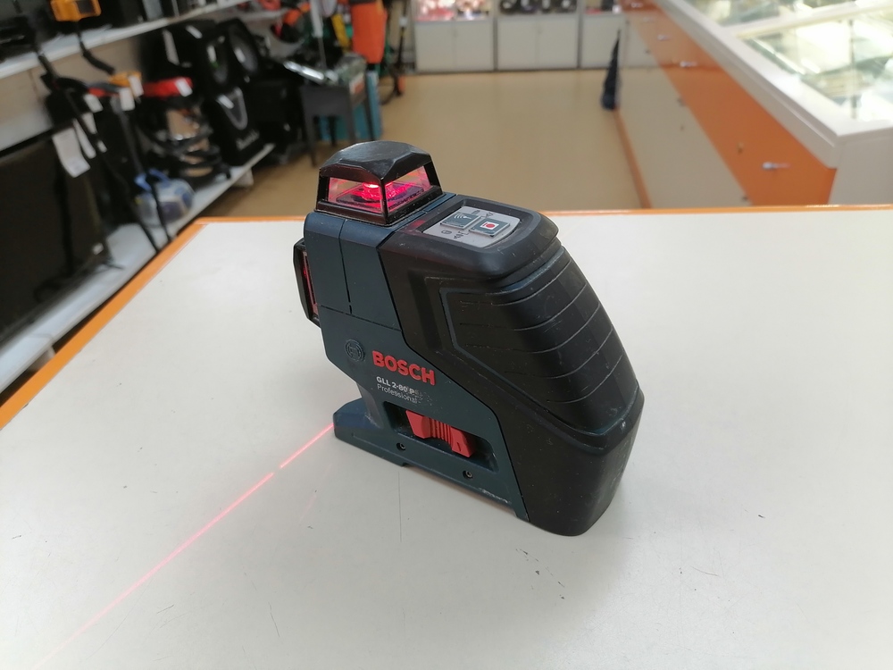 НИВЕЛИР BOSCH GLL 2-80 P