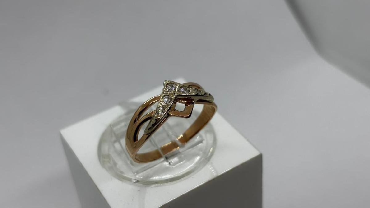 КОЛКМИ585 КОЛЬЦО С КАМНЯМИ (Au 585)