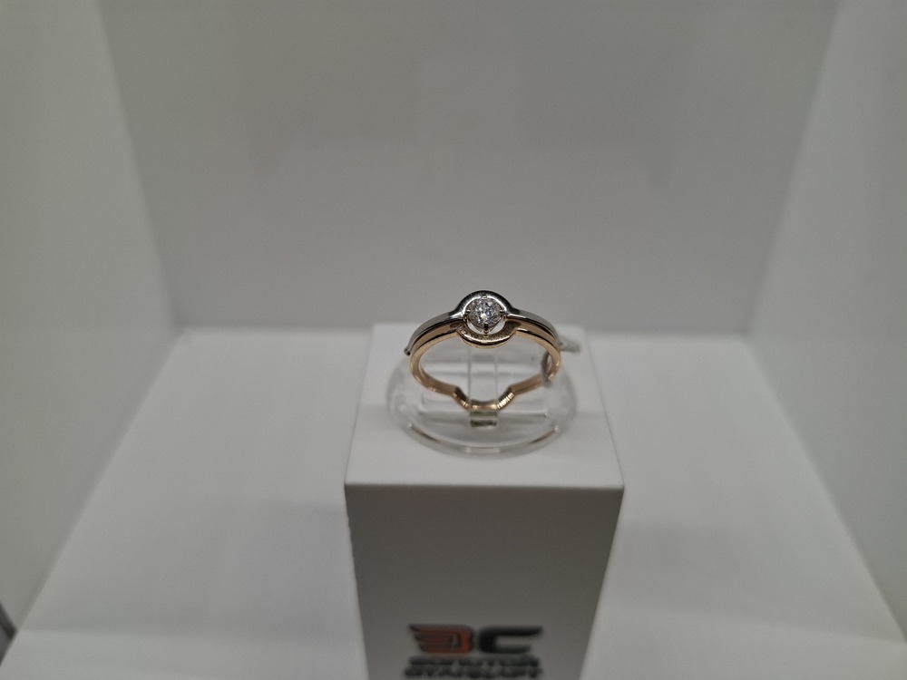 КОЛКМ585 КОЛЬЦО С КАМНЕМ (Au 585)