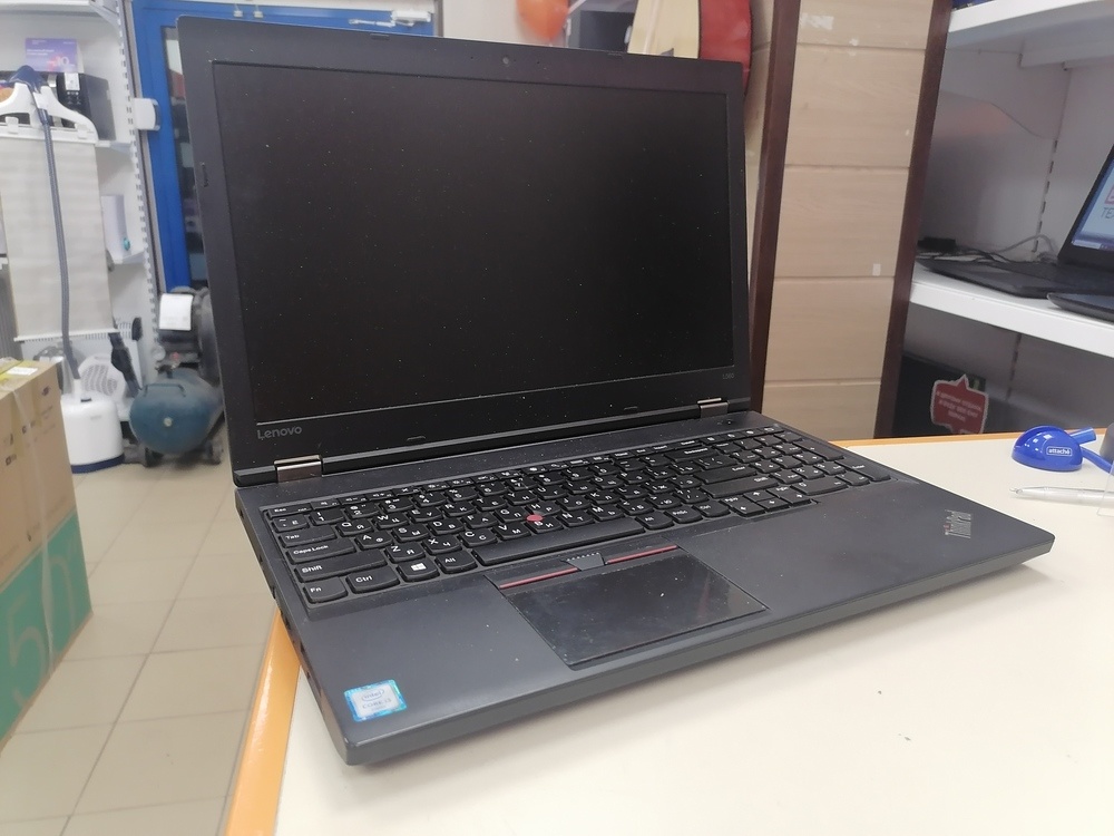 Ноутбук Lenovo; Core i3-6100, HD Graphics, 8 Гб, 256 Гб, Нет