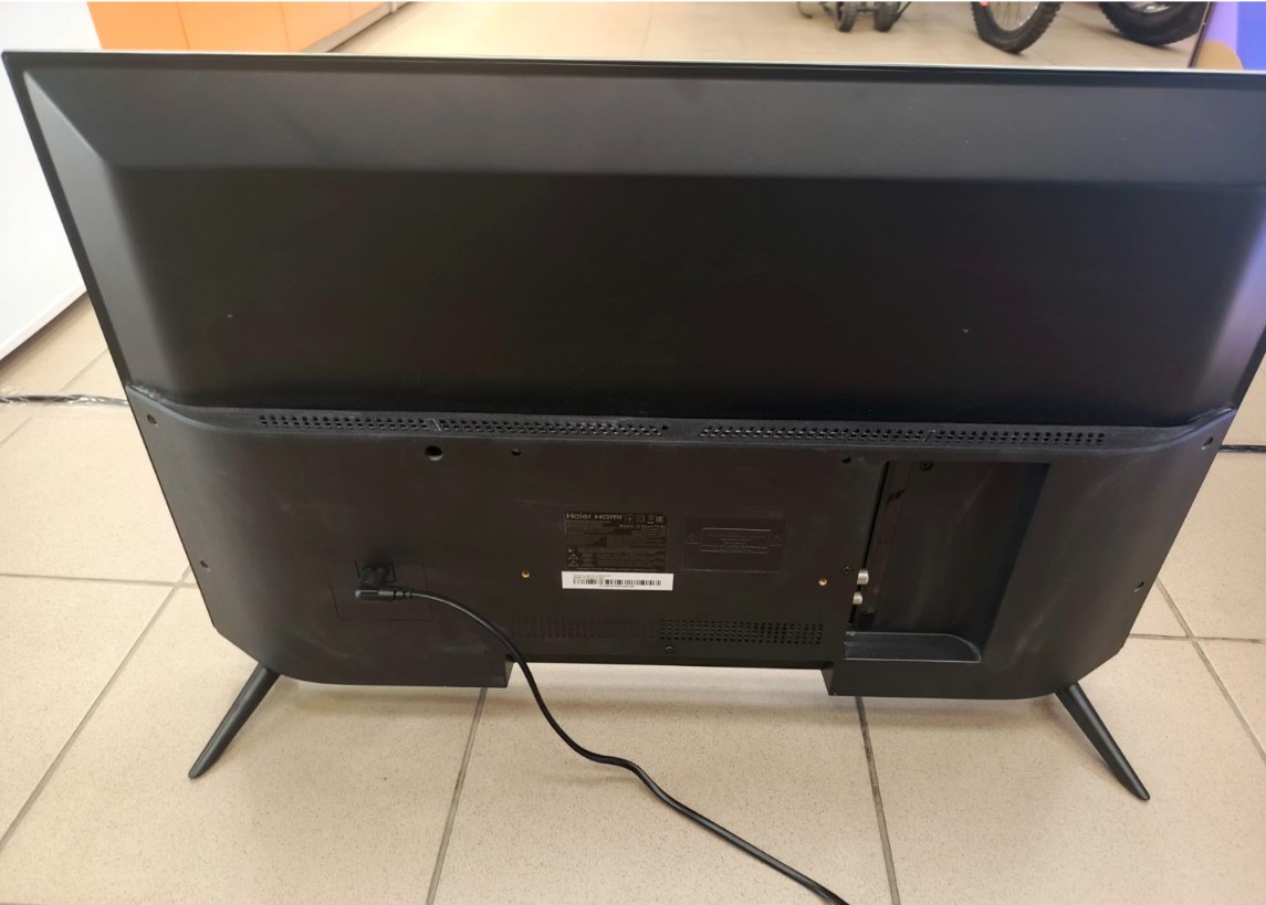 LED Телевизор Haier 32 Smart TV S2