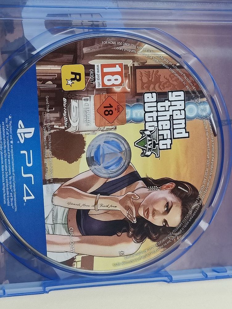 Игра Playstation 4 GTA 5