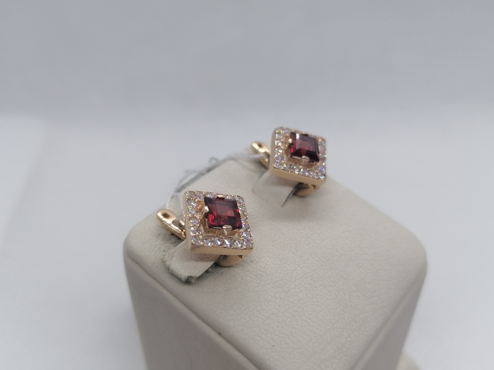 СЕРЬГИ С КАМНЯМИ (Au 585)