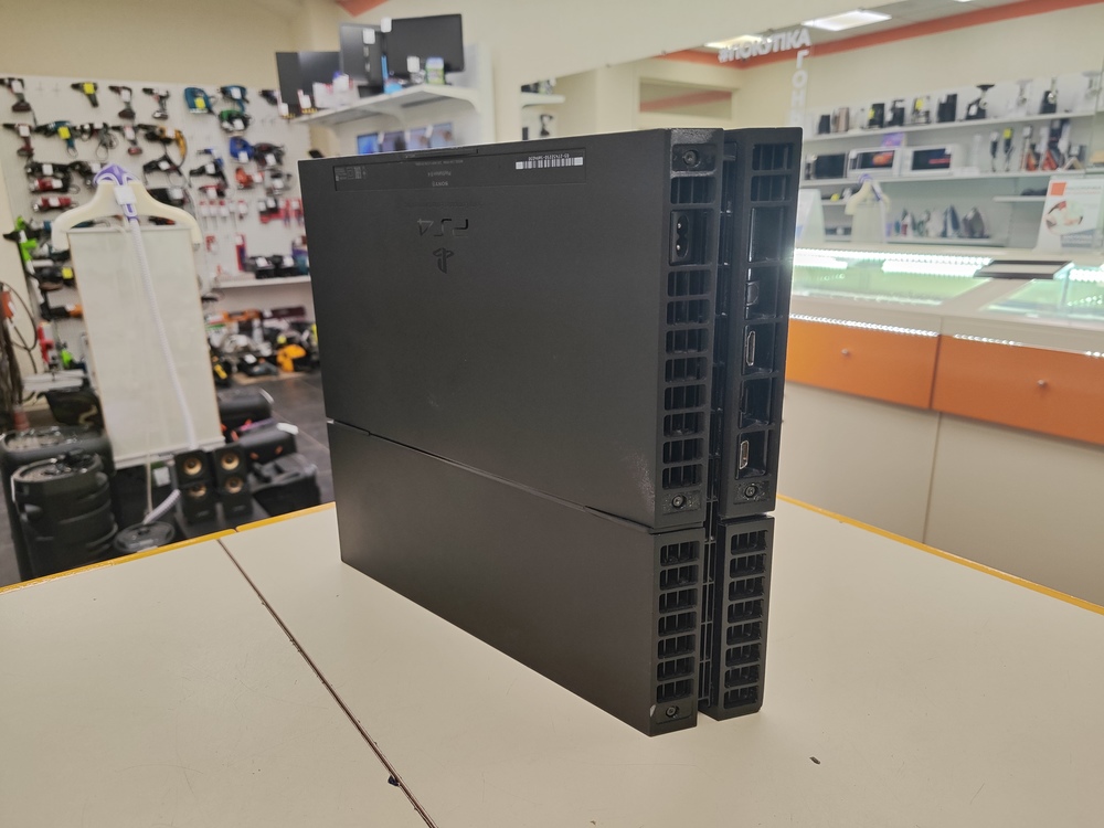 Игровая приставка PlayStation 4 FAT 500GB