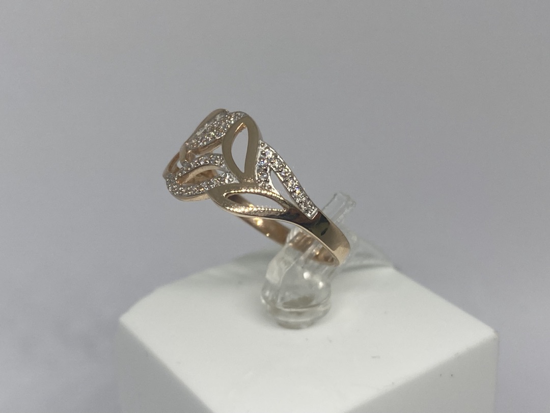 КОЛЬЦО С КАМНЯМИ (Au 585)