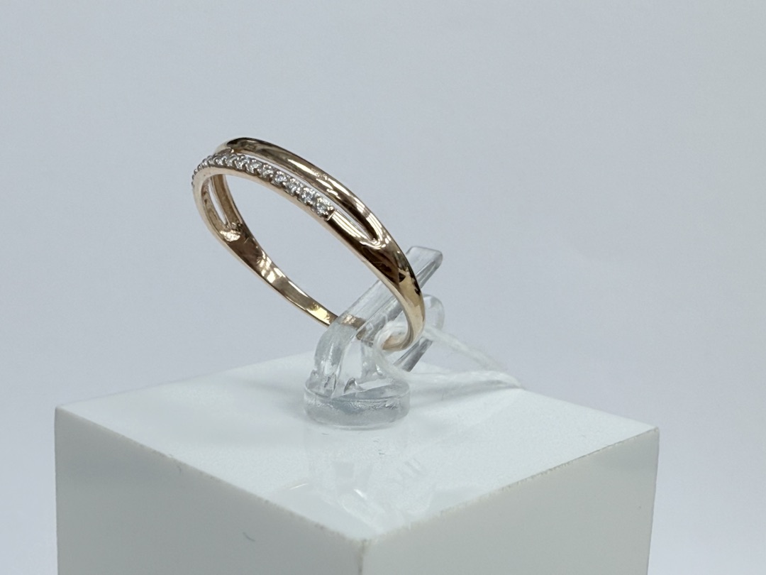 КОЛКМИ585 КОЛЬЦО С КАМНЯМИ (Au 585)