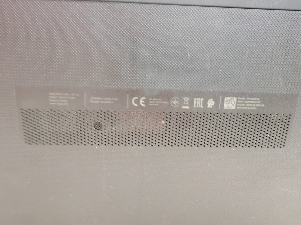 Ноутбук HP 15-bw625ur; A9-9420, Radeon R5 series, 8 Гб, Нет, 500 Гб