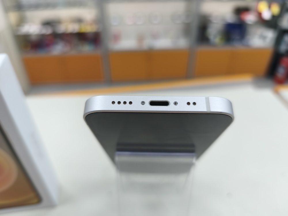 Смартфон Apple iPhone 12 mini 64Gb