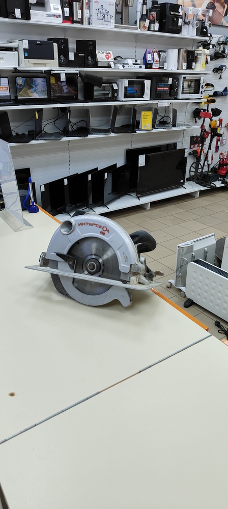 Торцовочная пила Интерскол ДП-190/1600 М