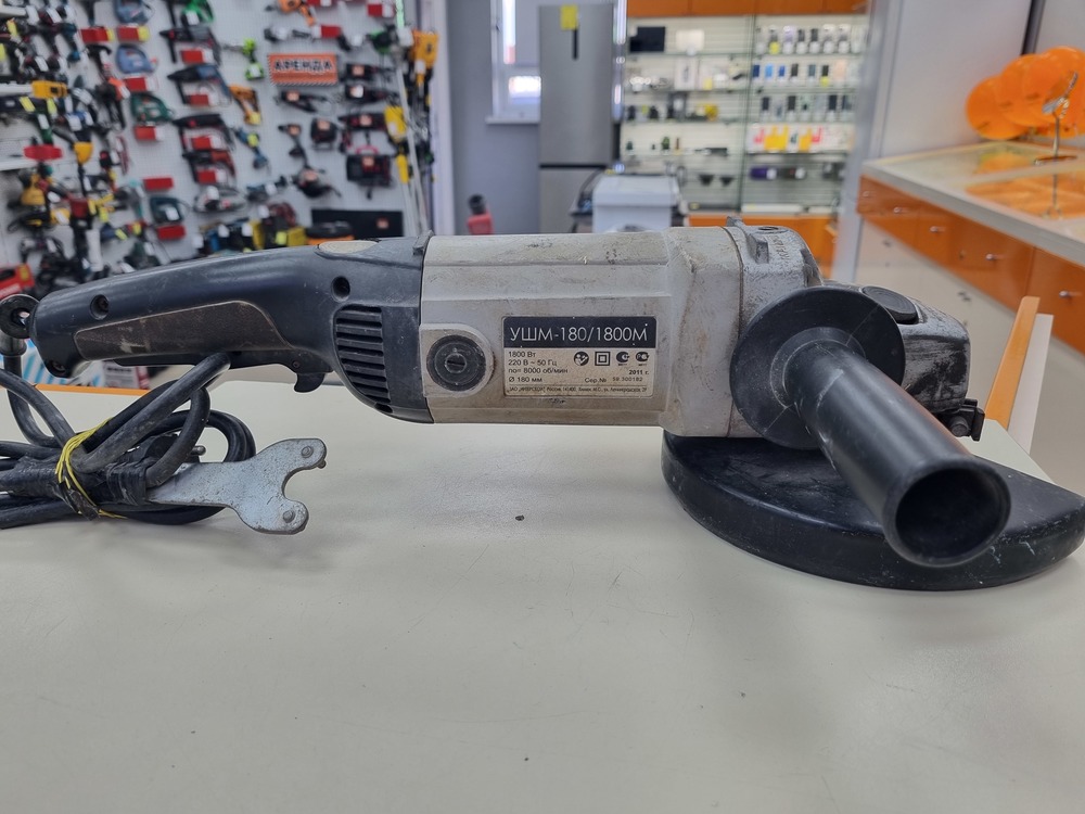 УШМ (Болгарки) Интерскол УШМ-180/1800М;