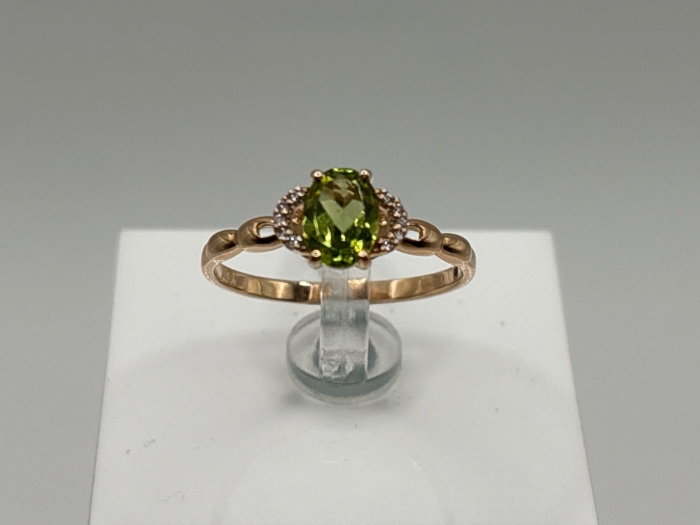 КОЛКМИ585 КОЛЬЦО С КАМНЯМИ (Au 585)