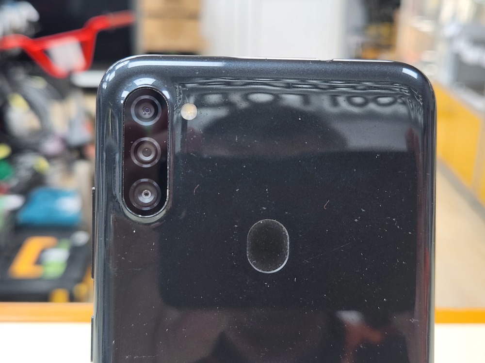 Смартфон Samsung Galaxy A11 2/32
