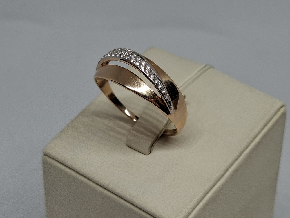 КОЛЬЦО С КАМНЯМИ (Au 585)