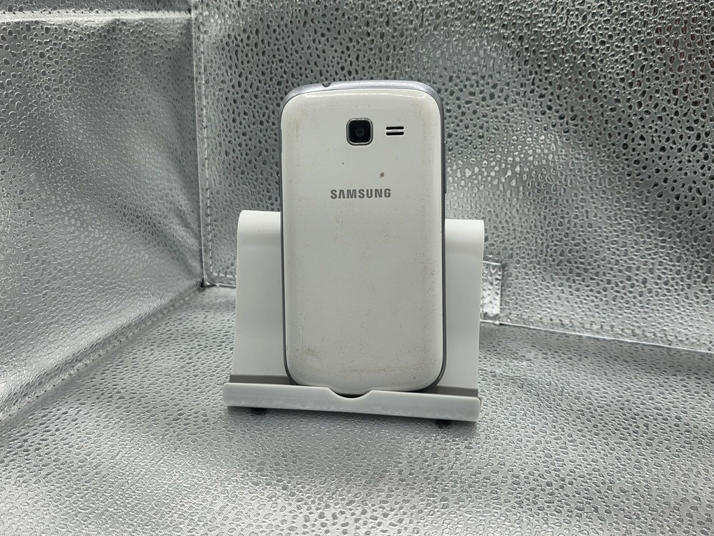 Смартфон Samsung GT-S7392