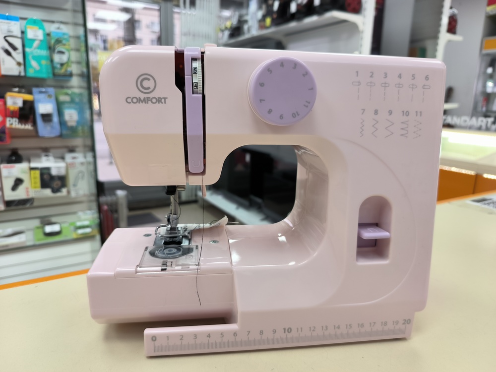 Швейная машина Comfort 4