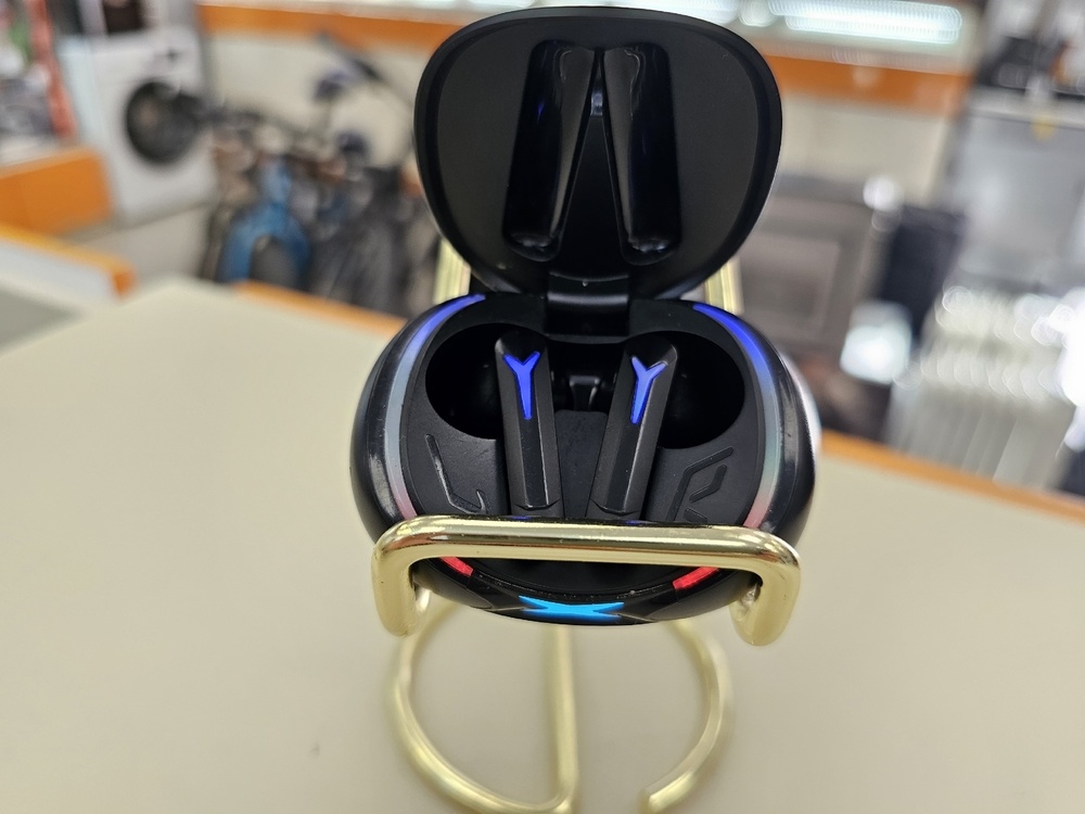 Наушники беспроводные Deppa Air Play