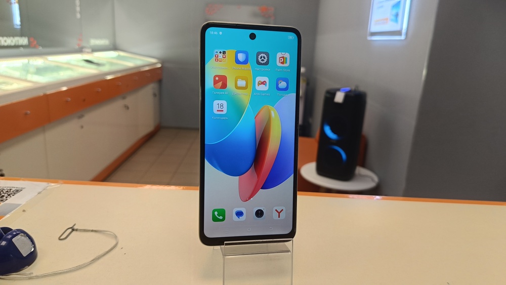 Смартфон Tecno Spark Go 2024 4/64