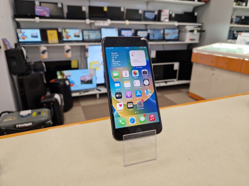 Смартфон Apple iPhone 8 Plus 64Gb