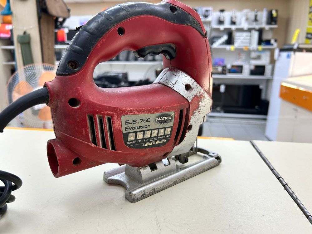Лобзик Matrix EJS 750