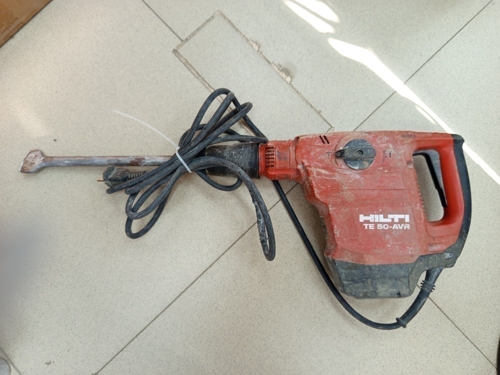 Отбойный молоток Hilti TE 50 AVR