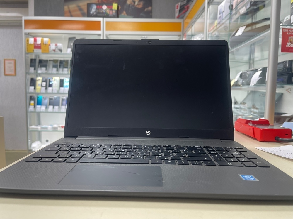 Ноутбук HP TPN-Q222; Silver N5030, Intel UHD Graphics 605, 4 Гб, 250 Гб, Нет
