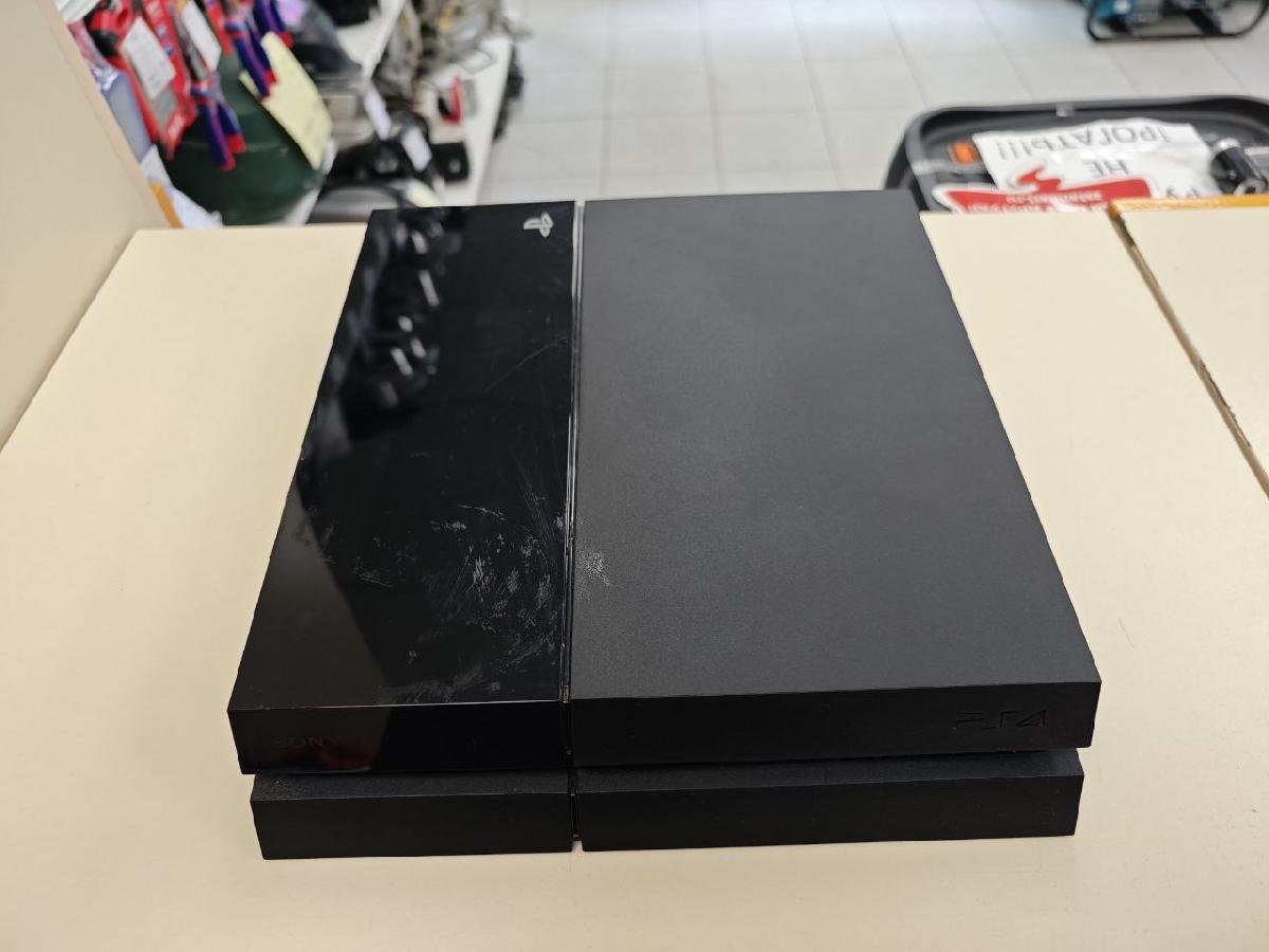 Игровая приставка PlayStation 4 FAT 500GB