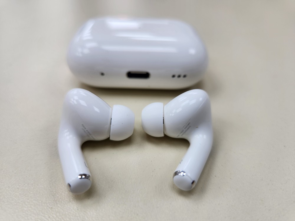 Наушники беспроводные Apple AirPods Pro 2 Gen