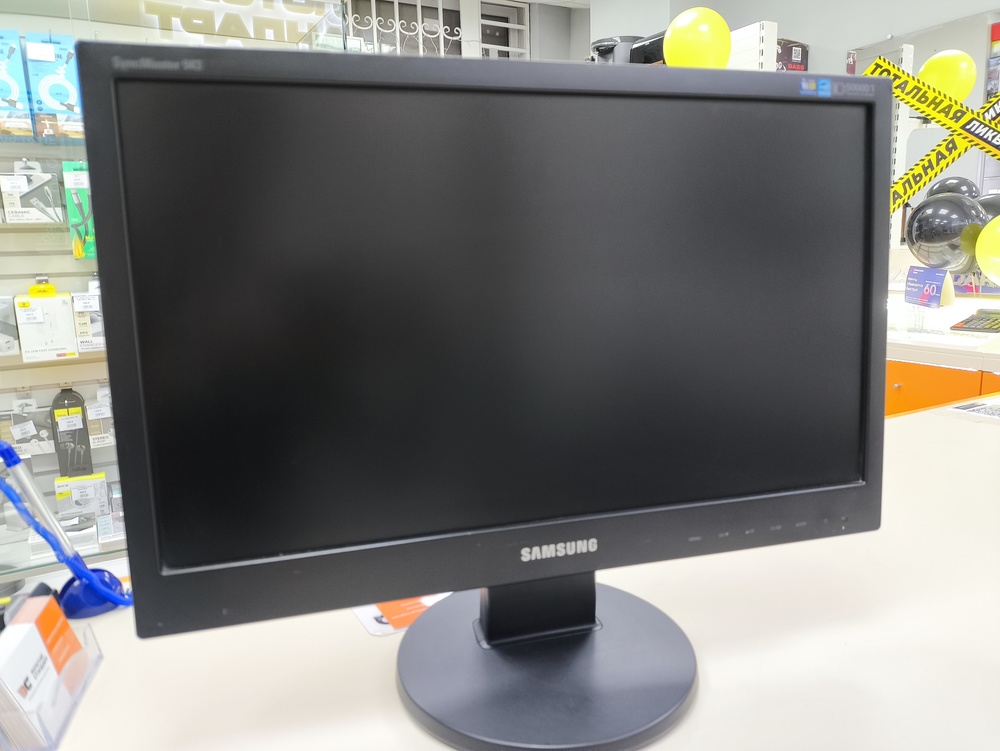 Монитор Samsung 943SN