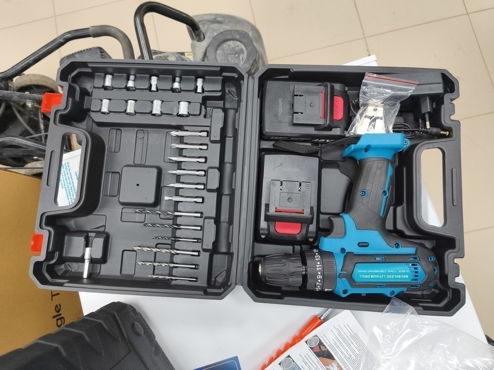 Шуруповерт Makita 48V