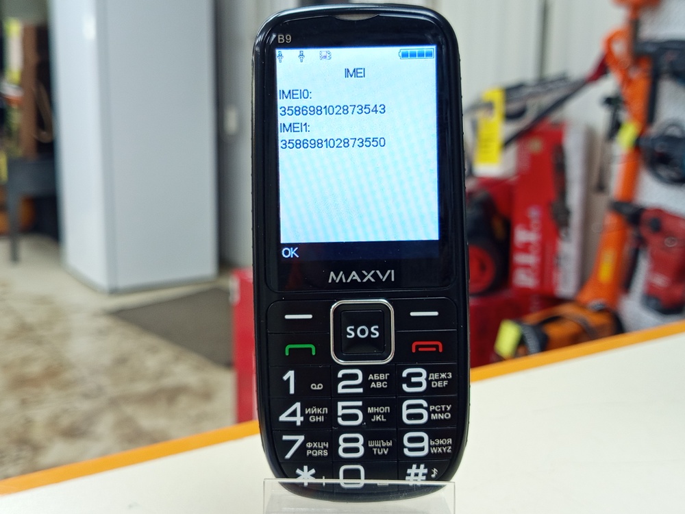 Смартфон Maxvi B9