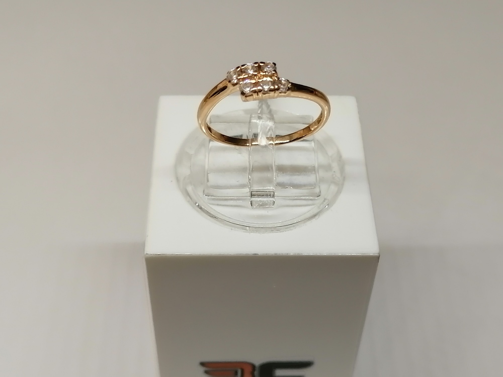 КОЛЬЦО С КАМНЯМИ (Au 585)