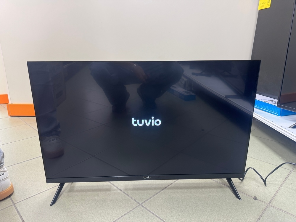 LED Телевизор Tuvio TD32HFBSV1