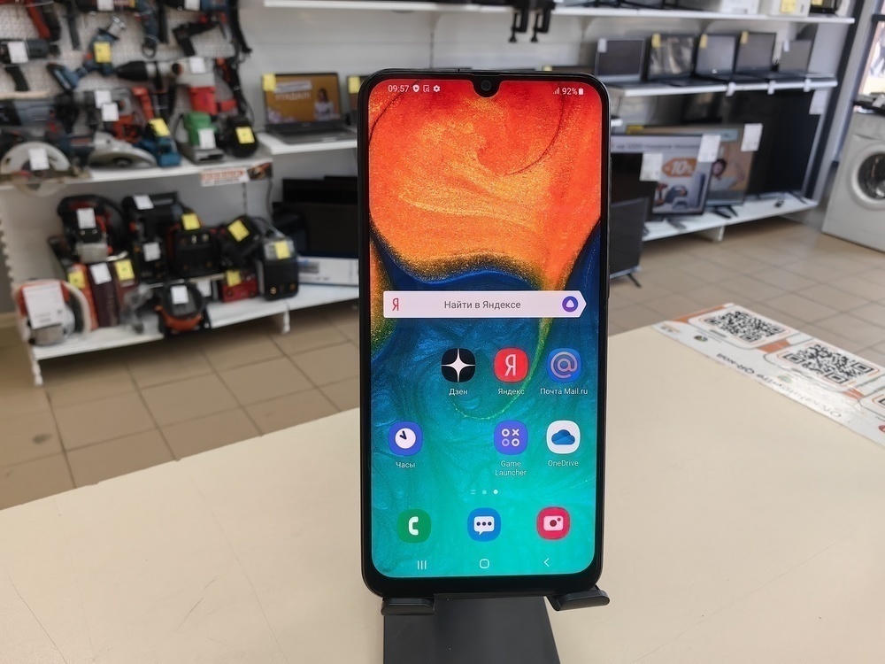 Смартфон Samsung Galaxy A30 4/64