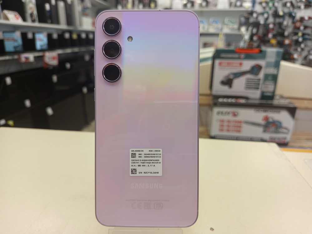 Смартфон Samsung Galaxy A55 8/256