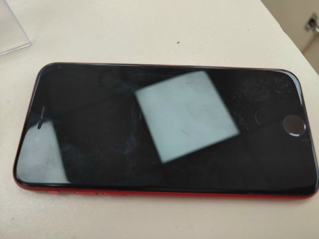 Смартфон Apple iPhone SE 2020 64Gb