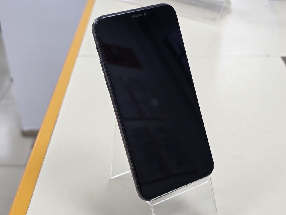 Смартфон Apple iPhone X 64Gb