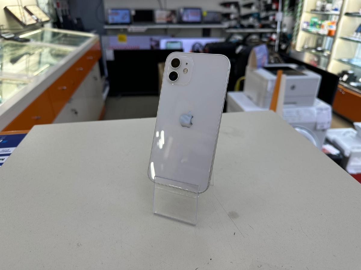 Смартфон Apple iPhone 12 64Gb