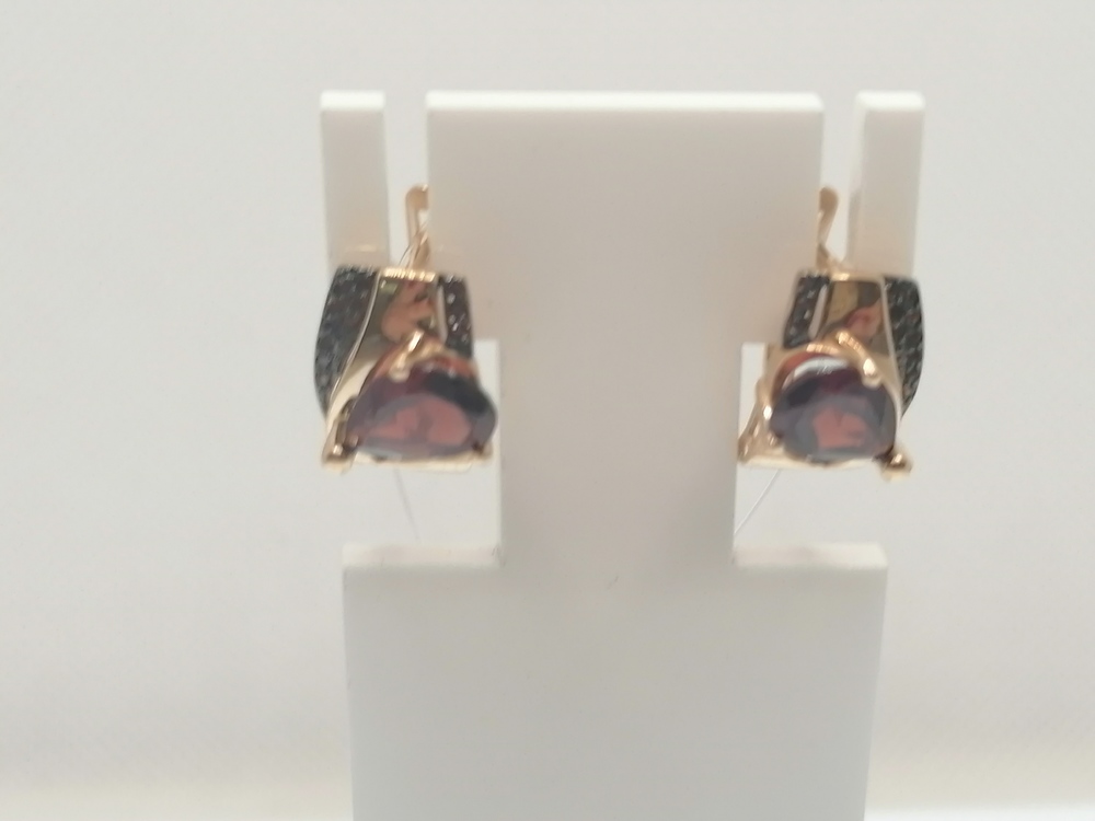 СЕРЬГИ ГРАНАТ с камнем (Au 585)
