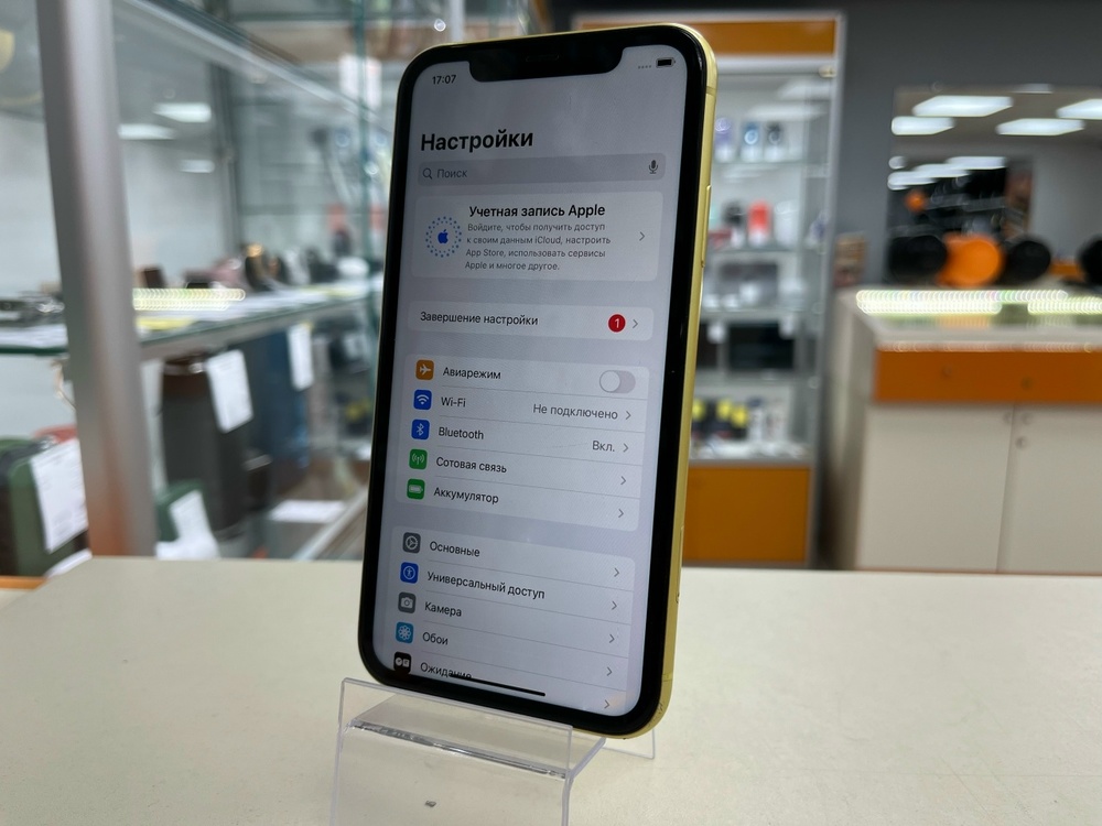 Смартфон Apple iPhone 11 64Gb