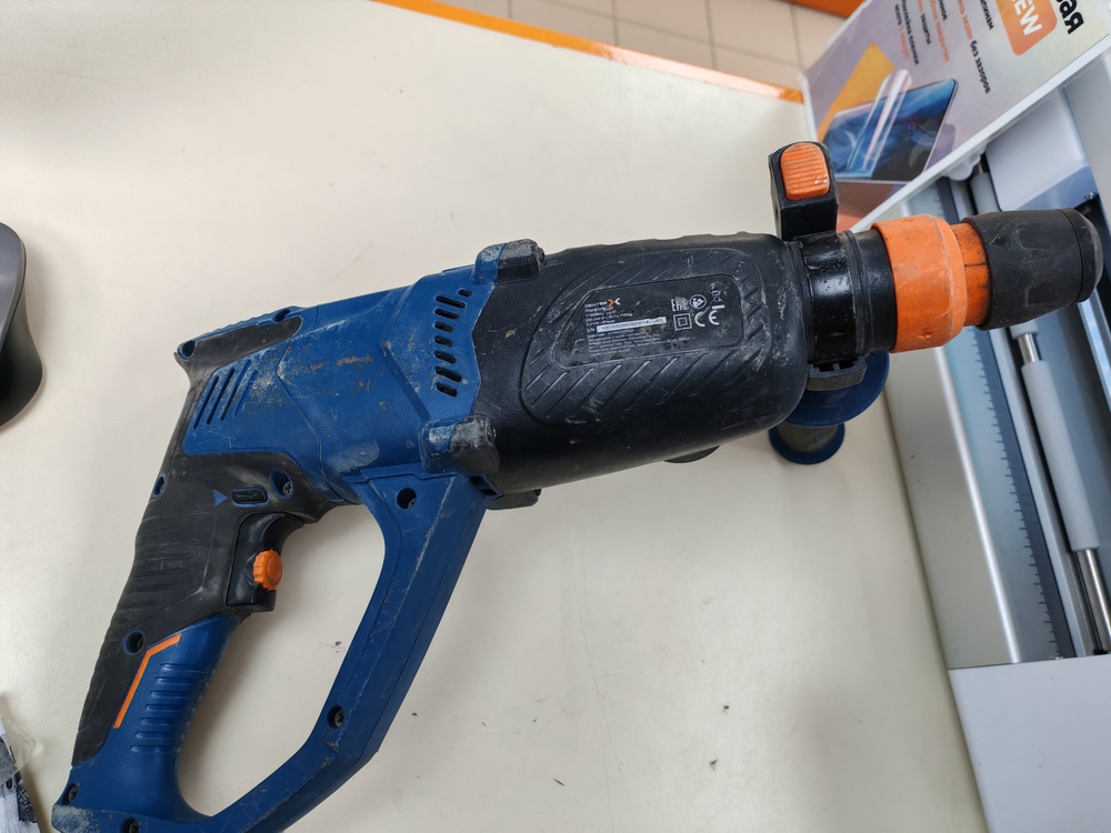 Перфоратор Dexter 1100RH2-40.51