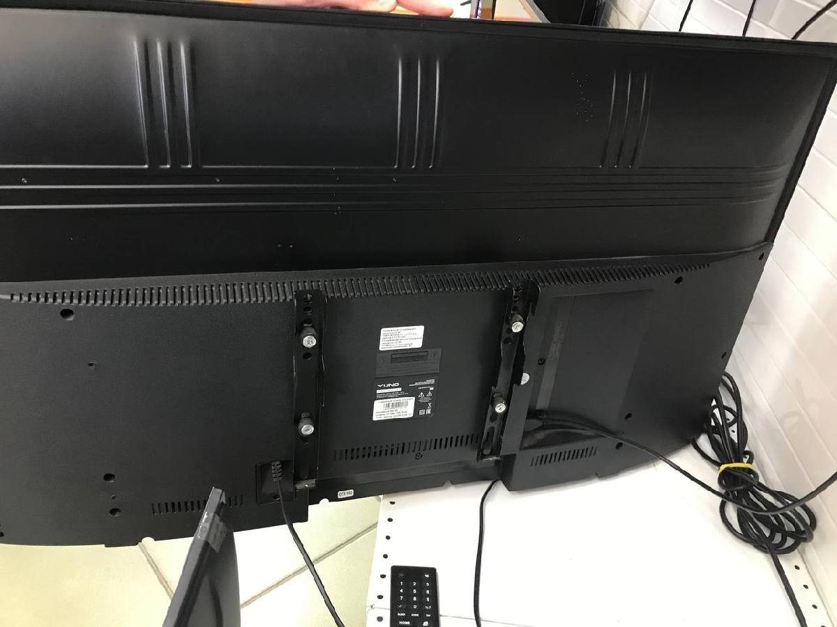 LED Телевизор Yuno ULX-39TCS221