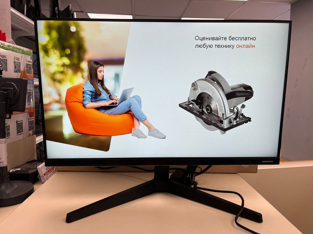 Монитор Samsung F22T350FHI