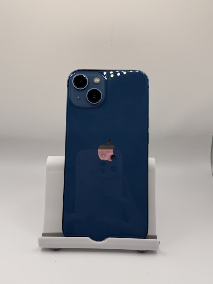 Смартфон Apple iPhone 13 128Gb