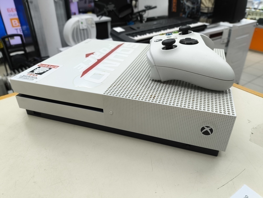 Игровая приставка Xbox One S 500Gb