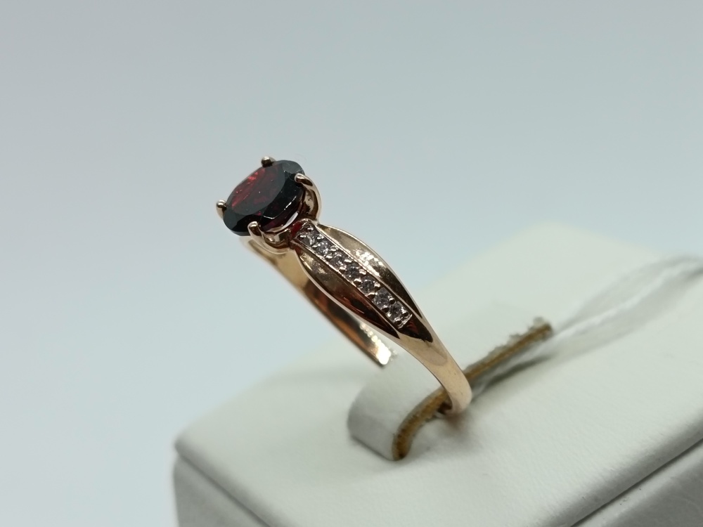 КОЛКМИ585 КОЛЬЦО С КАМНЯМИ (Au 585)