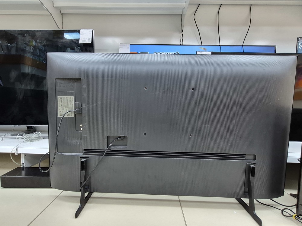 LED Телевизор Samsung UE50DU7100U