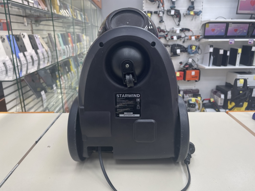 Пылесос Starwind SCV5625