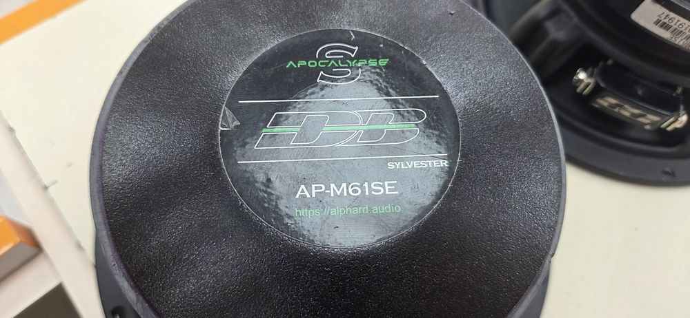 Автоакустика передняя Apocalypse AP-M61SE;