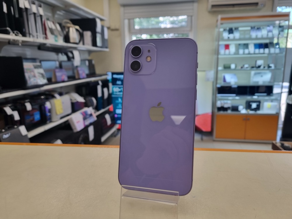 Смартфон Apple iPhone 12 64Gb